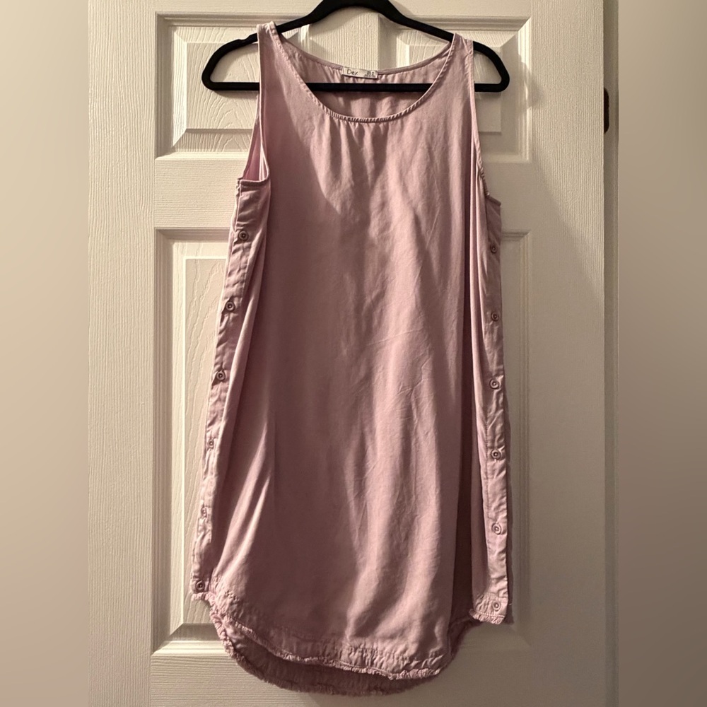 DEX Lilac Lightweight Sleeveless Shift Dress - Size Medium